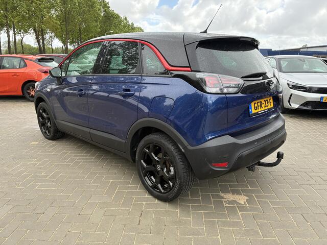 Opel Crossland 1.2 Turbo 130pk Automaat GS Line | AGR Comfortstoel | Navigatie | Parkeersensoren | LED | Trekhaak | Climate Control