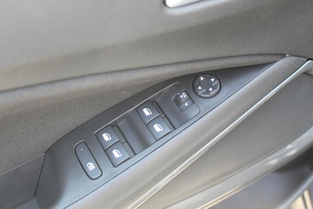 Opel Crossland 1.2 Turbo Elegance Rijstrooksensor