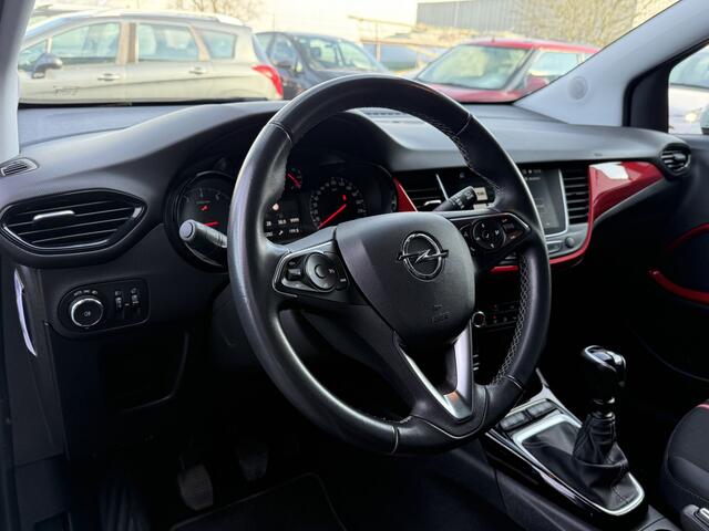 Opel Crossland BWJ 11-2021 | 1.2T 111PK GS-LINE | SPORTSTOELEN | CAMERA A | CARPLAY | NAVI | PDC | PRIVACY GLASS | CRUISE