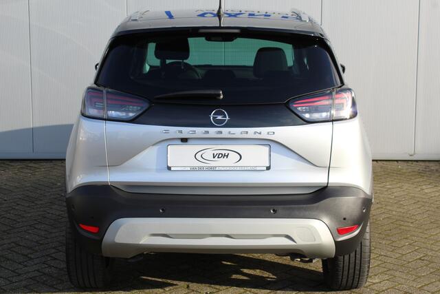 Opel Crossland 1.2-110pk Turbo 'Elegance'. Mooie en luxe hoogzitter ! Volautm. airco dual, cruise control, camera, comfortst., LM wielen, navigatie, telefoonvoorb., lane- en side assist, pdc v+a, LED verl., trekhaak etc.