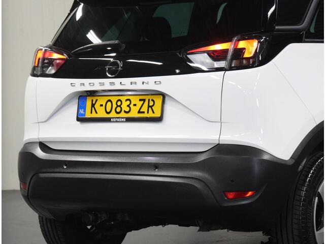 Opel Crossland 110PK Edition | 1ste eigenaar | AppleCarplay/AndroidAuto | Camera | Winterpakket | Navigatie | Airco | Isofix | Privacy Glass | Parkeersensoren | Two-Tone | Trekhaak |