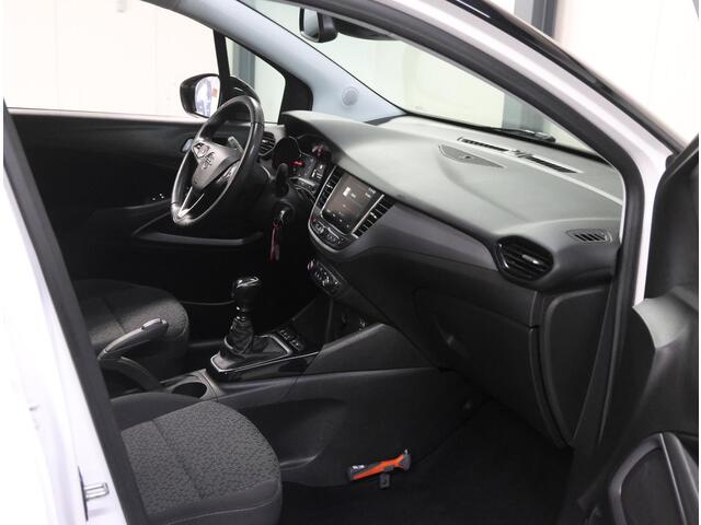 Opel Crossland 110PK Edition | 1ste eigenaar | AppleCarplay/AndroidAuto | Camera | Winterpakket | Navigatie | Airco | Isofix | Privacy Glass | Parkeersensoren | Two-Tone | Trekhaak |