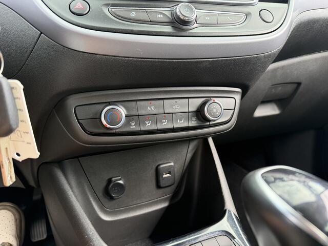 Opel Crossland 1.2 Turbo Edition | Nieuw Binnen! | Camera | Trekhaak | NAP! | All Seasons |