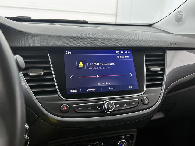 Opel Crossland 1.2 Turbo Elegance | 110pk | 9.000km! | Navigatie | Camera |