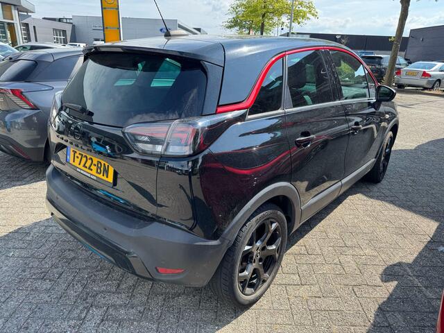 Opel Crossland 1.2 Turbo GS Line | 130pk | Navigatie | 49.000km | 17" Lichtmetalen Velgen |