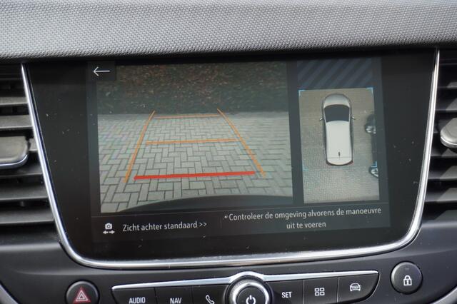 Opel Crossland 1.2 Turbo Business Elegance / Pano / Leer / Camera / Navi / Stoel- en stuurverwarming