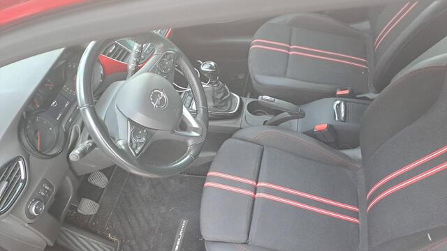 Opel Crossland 1.2 Turbo GS Line | 110pk | Navigatie | 41.000km | 17" Zwarte Velgen | Hoge Instap! |