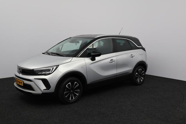 Opel Crossland 1.2 Turbo Level 4/ Two-Tone/ Trekhaak/ 16'' LMV/ Apple + Android/ Dode-Hoek DET./ Lane-Assist./ LED koplampen/ Camera/ Extra getint glas/ Cruise/ Multi. LEDER. Stuur.