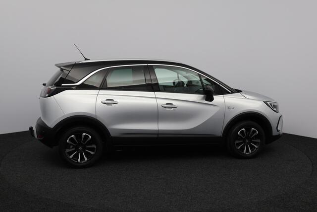 Opel Crossland 1.2 Turbo Level 4/ Two-Tone/ Trekhaak/ 16'' LMV/ Apple + Android/ Dode-Hoek DET./ Lane-Assist./ LED koplampen/ Camera/ Extra getint glas/ Cruise/ Multi. LEDER. Stuur.