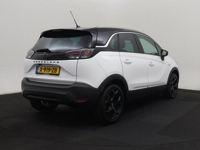Opel Crossland 1.2T 130pk Ultimate Automaat Pano/Camera/LED /Alcantara/HeadUp Display/LM Velgen/AGR/Winterpakket