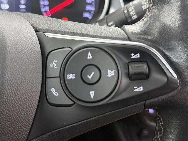 Opel Crossland 1.2T 130pk Ultimate Automaat Pano/Camera/LED /Alcantara/HeadUp Display/LM Velgen/AGR/Winterpakket