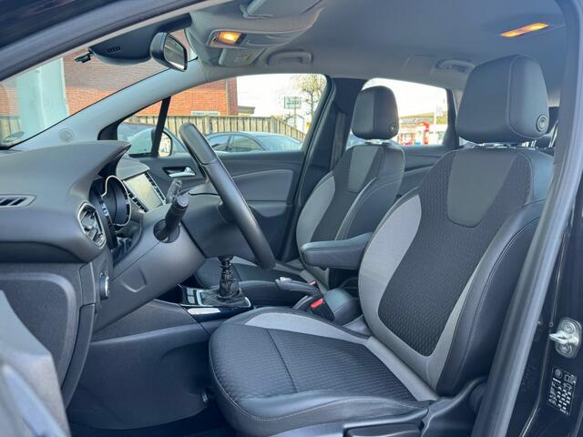 Opel Crossland X 1.2 T. 131PK H6 INNOVATION Luxe uitvoering!