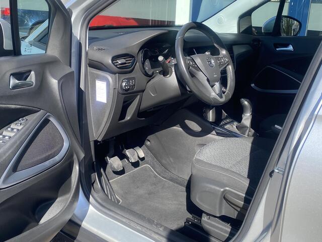 Opel Crossland X 1.2 Online Edition / NL-Auto / Nieuwe-Distributie / Dealer-Onderhouden / Apple-Carplay & Android-Auto / Cruise-Control / DAB Radio-Bluetooth / Trekhaak / Navi / PDC-Achter / 16'' LMV / All-Season / ENZ.