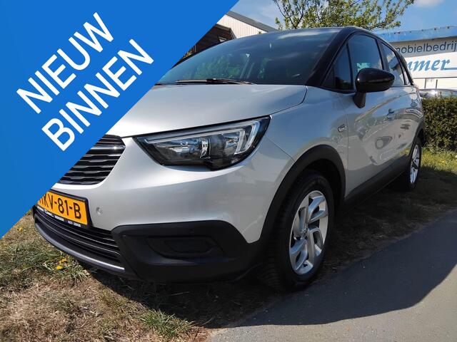 Opel Crossland X 1.2 Online Edition Sportvelgen, Stoelverwarming, Trekhaak