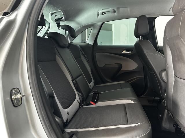 Opel Crossland X 1.2 Turbo Innovation/ D-Riem verv: 63.000 KM!/ 111pk!/ Keyless/ Lane-Assist./ Apple + Android/ DAB+/ Navi/ Comfort-Stoelen/ 16'' LMV/ Camera/ Clima/ Cruise/ Multi. LEDER. Stuur/ Mistl./ PDC V+A/ Chroom/ LED Dagrij