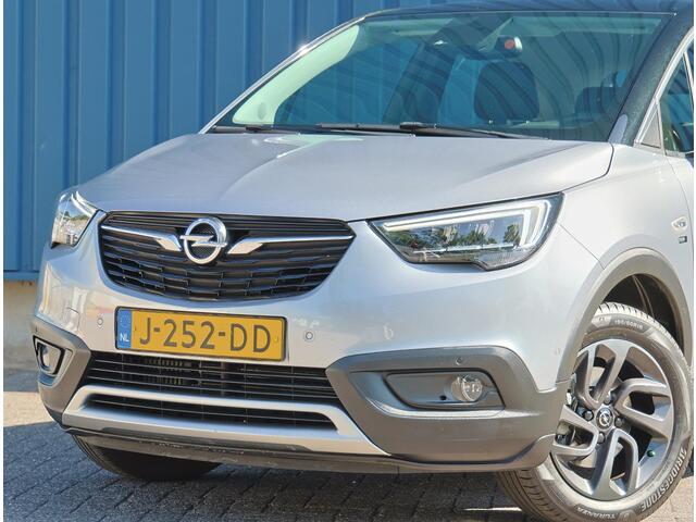 Opel Crossland X 1.2 110PK Turbo Edition 2020 | AppleCarplay/Android Auto | Climate Control | Cruise Control | Lederen Stuurwiel | Navigatie | Two-Tone | Trekhaak | Armsteun | Isofix |