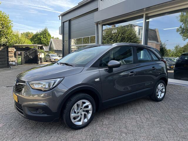 Opel Crossland X 1.2 Turbo Edition Trekhaak, Carplay, Airco, Parkeersensoren.