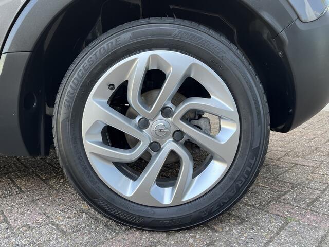 Opel Crossland X 1.2 Turbo Edition Trekhaak, Carplay, Airco, Parkeersensoren.