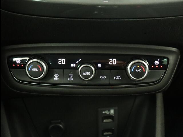 Opel Crossland X 1.2 Turbo Innovation | 44.100km NAP | Stoelverwarming | Camera | Trekhaak | Carplay | Dodehoek detectie | Navigatie | Keyless | Climate control | Cruise control | Park Assist | Full LED