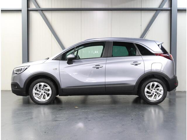 Opel Crossland X 1.2 110PK Turbo Innovation | Camera | AppleCarPlay/AndroidAuto | AGR Stoelen | Armsteun | Climate Control | Cruise Control | Isofix | Privacy Glass | Parkeersensoren | LED |
