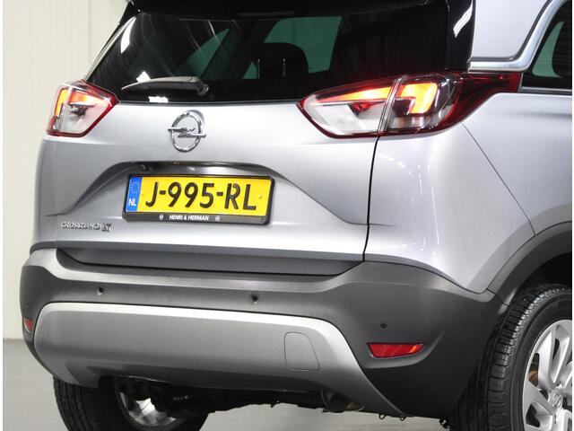 Opel Crossland X 1.2 110PK Turbo Innovation | Camera | AppleCarPlay/AndroidAuto | AGR Stoelen | Armsteun | Climate Control | Cruise Control | Isofix | Privacy Glass | Parkeersensoren | LED |