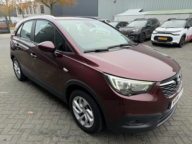 Opel Crossland X 82pk Online Edition (Trekhaak - Apple Carplay - Navigatie - Airco - Parkeersensoren)