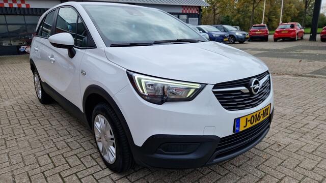 Opel Crossland X 29000 km !!! 1.2 Turbo. Edition