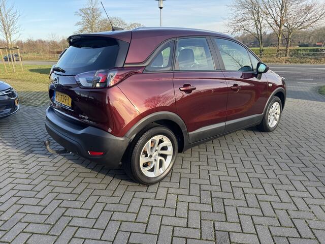 Opel Crossland X 1.2 T. Online Ed.