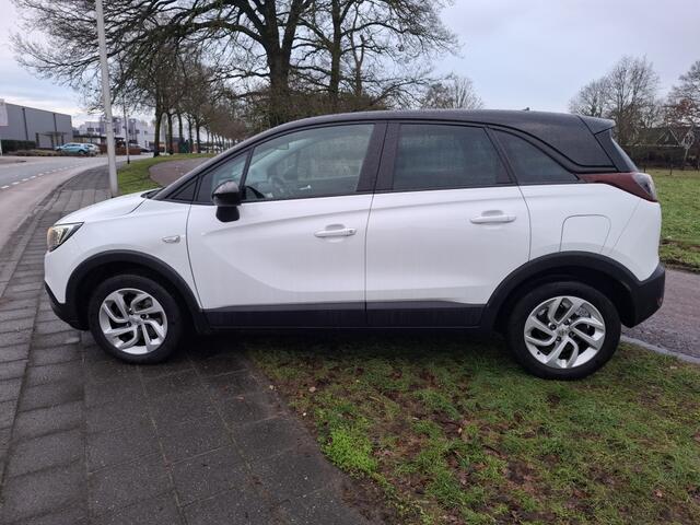 Opel Crossland X 1.2 T. Online Ed.