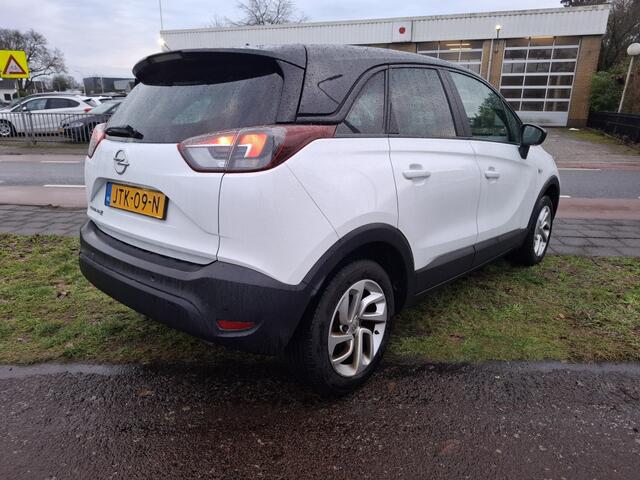 Opel Crossland X 1.2 T. Online Ed.