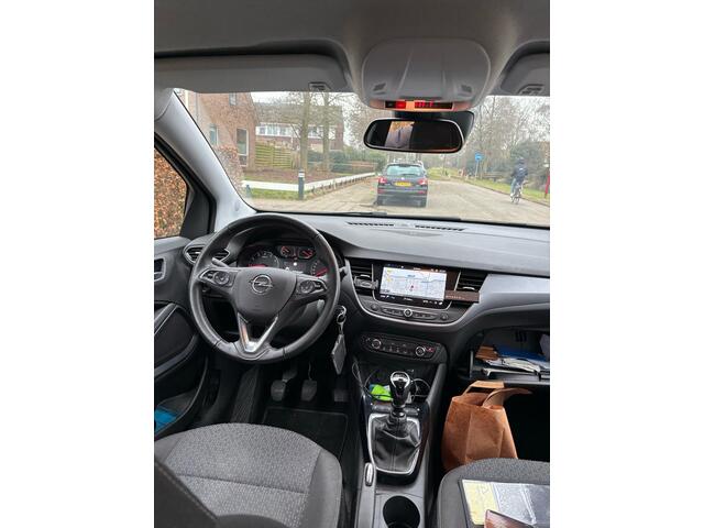 Opel Crossland X 1.2 Turbo Edition 2020 110pk Trekhaak | Stoelverwarming | Navigatie | Achteruitrijcamera | Carplay, Android auto | Dealer onderhouden