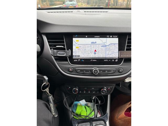 Opel Crossland X 1.2 Turbo Edition 2020 110pk Trekhaak | Stoelverwarming | Navigatie | Achteruitrijcamera | Carplay, Android auto | Dealer onderhouden