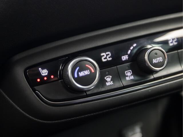 Opel Crossland X 1.2 Turbo Innovation Automaat (APPLE CARPLAY, GROOT NAVI, STUUR/STOELVERWARMING, LEDER, SPORTSTOELEN, GETINT GLAS, PARKEERSENSOREN, LANE ASSIST, NIEUWSTAAT)