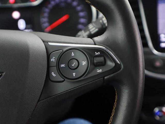 Opel Crossland X 1.2 Turbo 110pk Innovation Nav/Ecc/H.Leder/Pdc