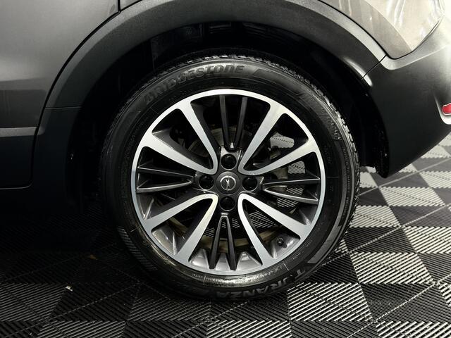 Opel Crossland X 1.2 Turbo Ultimate Panoramadak, Camera, Navi, Leder, Stoel/stuurverwarming, Rijstrook correctie, A start stop, Cruise control, Trekhaak