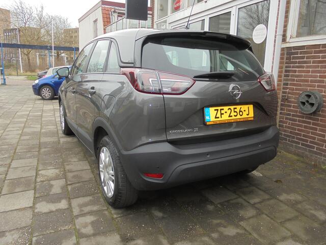 Opel Crossland X 1.2 Turbo Edition Airconditioning, Navigatie, Parkeer Sensoren achter,