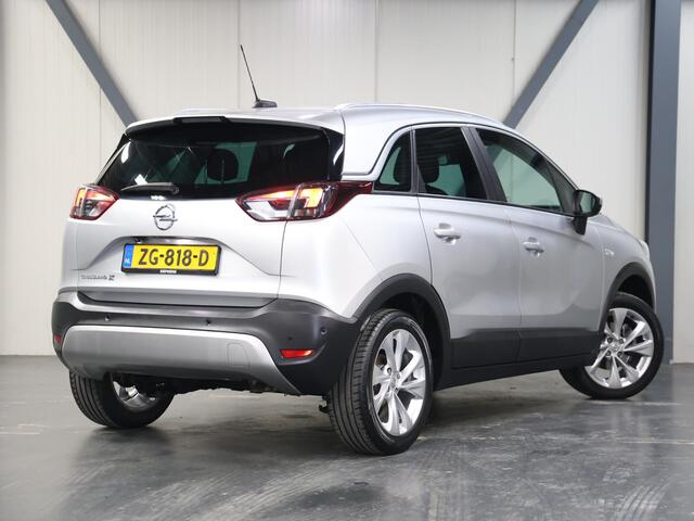 Opel Crossland X 1.2 110PK Turbo Innovation | AppleCarPlay/AndroidAuto | AUTOMAAT | Armsteun | Camera | Dodehoekdetectie | Navigatie | AGR stoelen | LED lampen | Climate Control | Cruise Control | Isofix | Privacy Glass | Parkeersensoren |