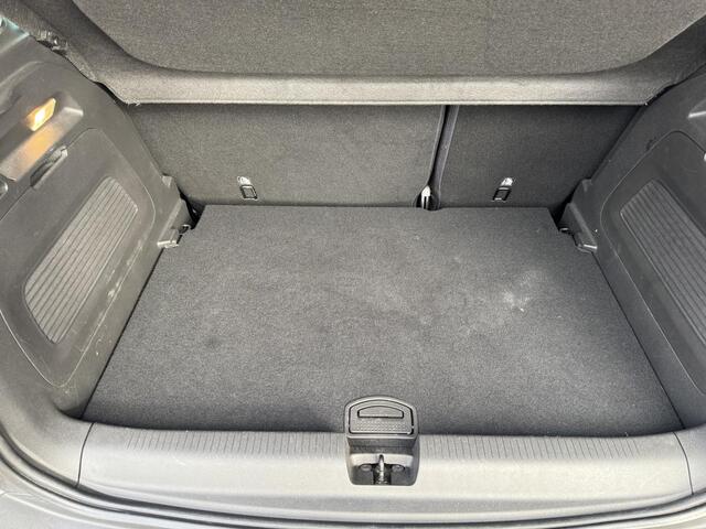 Opel Crossland X Innovation 1.2 Turbo 110pk | AGR-STOEL | TREKHAAK | NAVI PRO | STOELVERWARMING | STUURVERWARMING | PARKEERSENSOREN | CLIMATE CONTROL | ISOFIX |