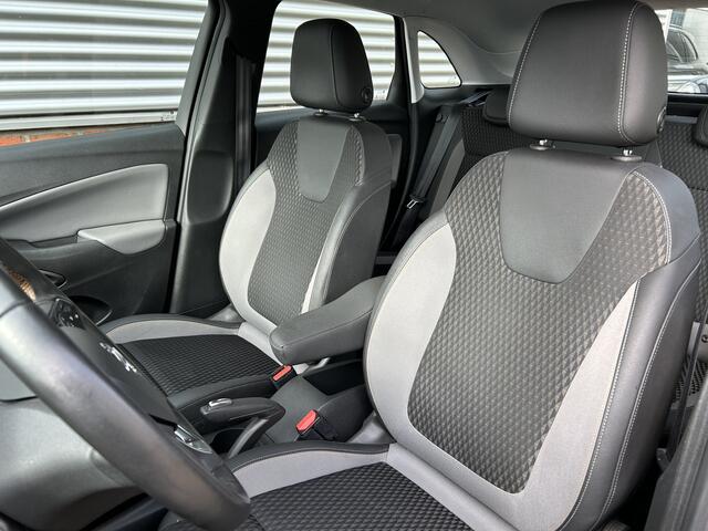 Opel Crossland X 1.2 Turbo Innovation | 360 Camera | Trekhaak afn | Blindspot | Apple Carplay/Android Auto | Lane assist | Goed onderhouden |