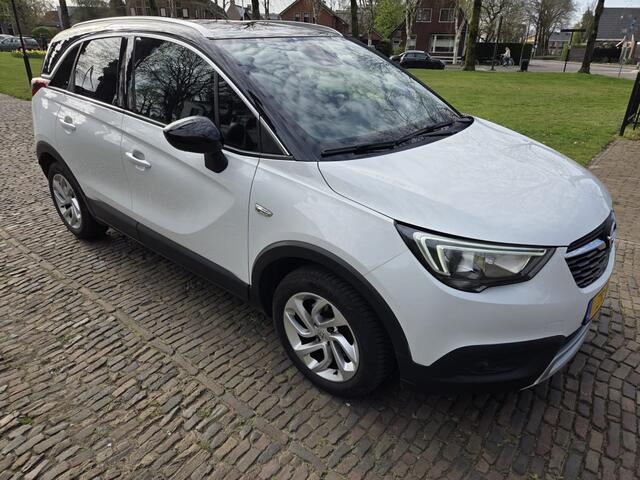 Opel Crossland X 1.2 Turbo Innovation