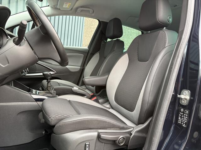 Opel Crossland X 1.2 Turbo 110 Pk Innovation | Trekhaak afnb. | Keyless | Dodehoek sensoren | Prijs Rijklaar!!