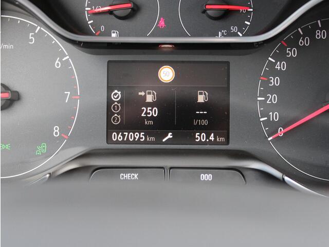 Opel Crossland X 1.2 Turbo Innovation | Trekhaak / Camera / Carplay