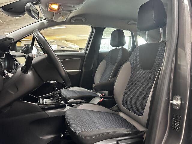 Opel Crossland X 1.2 Turbo Innovation /D-Riem Verv. 50.000KM! /Trekhaak! /Camera /LED Koplampen /Apple + Android /Lane Assist /Navi /Climat /Cruise /Elek. pakket /Bluetooth /Regensensor /17"LMV /PDC /LED Dagrijverl.