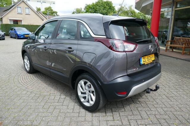 Opel Crossland X 1.2 T. INNOVATION 110PK / NAVI / TREKHAAK / APPLE CARPLAY