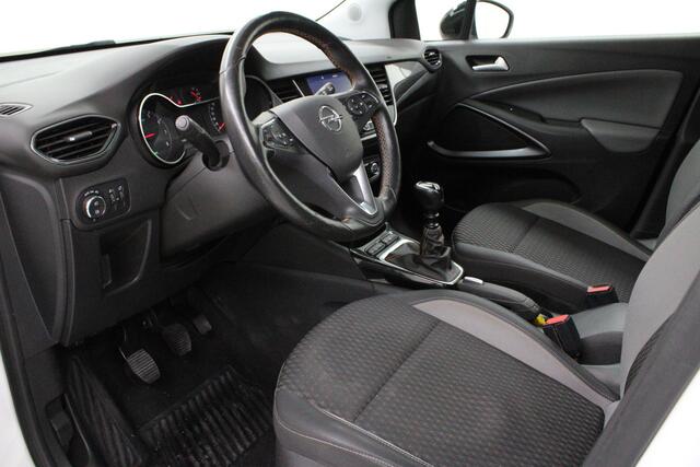 Opel Crossland X 1.2 Turbo Innovation | climate control | navi | pdc achter | stoel+stuurverwarming | carplay | keyless | cruise | bluetooth