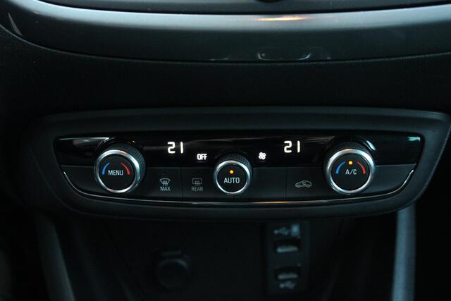 Opel Crossland X 1.2 Turbo Innovation Dodehoek/Led/Camera/NL Auto!!