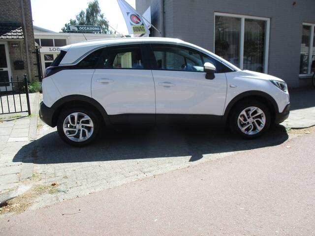 Opel Crossland X 1.2 Turbo Innovation / AIRCO / NAVI / NL-AUTO / TREKHAAK / NW-STAAT / 60dkm