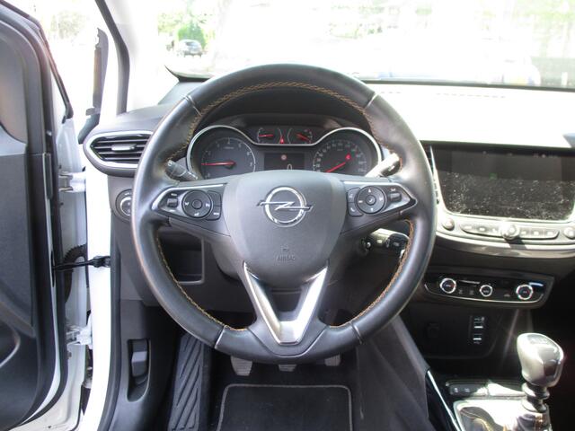 Opel Crossland X 1.2 Turbo Innovation / AIRCO / NAVI / NL-AUTO / TREKHAAK / NW-STAAT / 60dkm