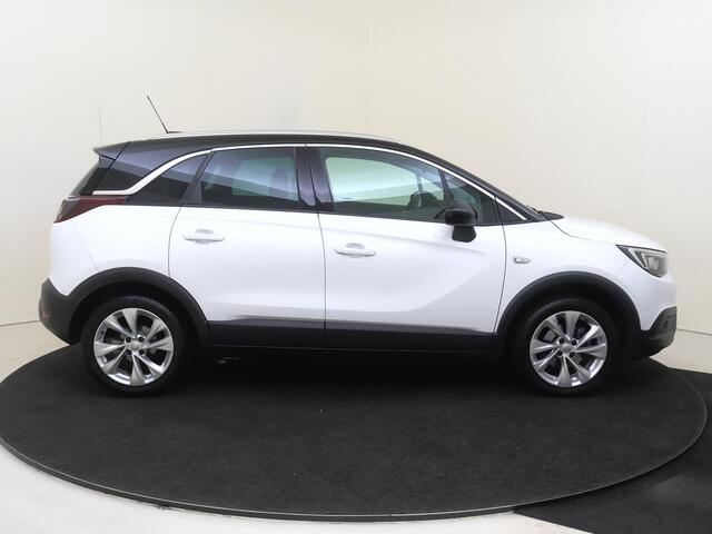 Opel Crossland X 1.2 Turbo Innovation | Parkeersensoren Voor + Achter | Climate Control | Cruise Control | Lane Assist | Navigatie