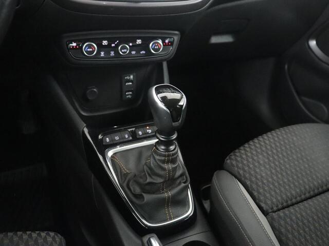 Opel Crossland X 1.2 Turbo Innovation | Cruise control | Stuur/stoel verwarming | Camera | Park assist | Trekhaak | Head-up | Carplay